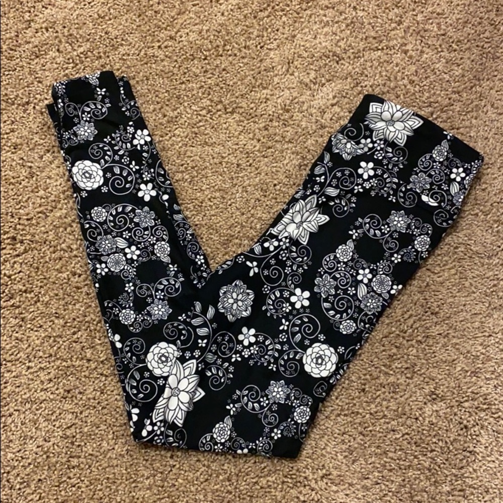 Floral Skull Leggings